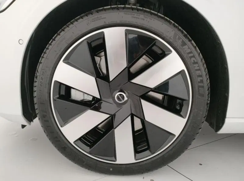 Volvo V60 usata a Modena (8)