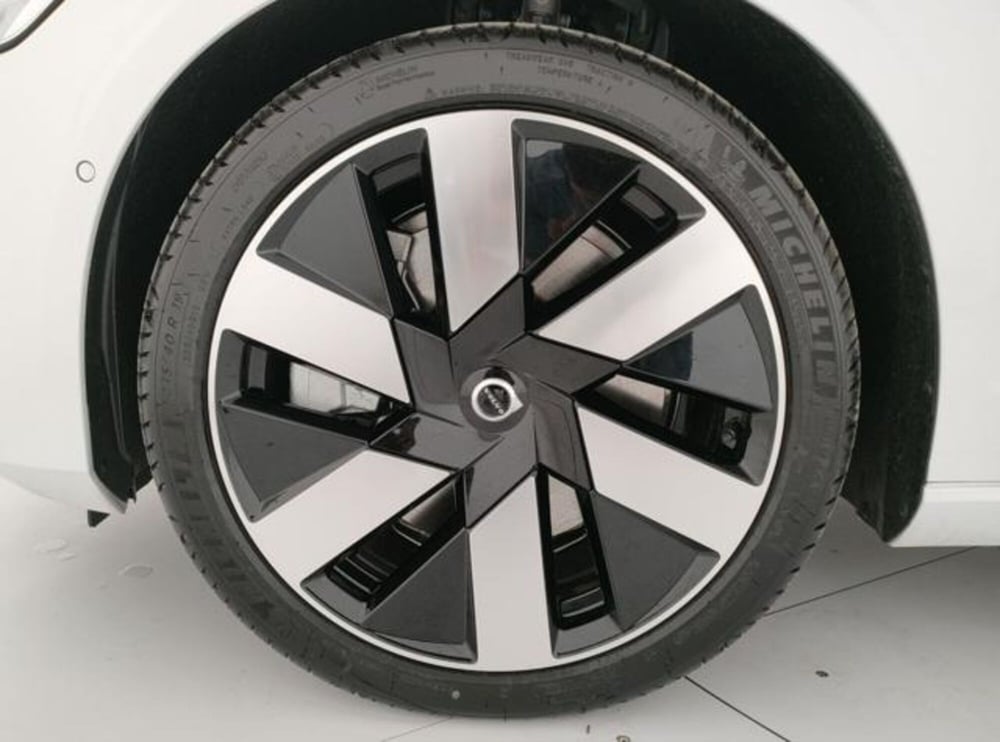 Volvo V60 nuova a Modena (8)
