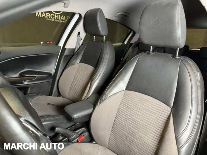 Alfa Romeo Giulietta usata a Perugia (11)