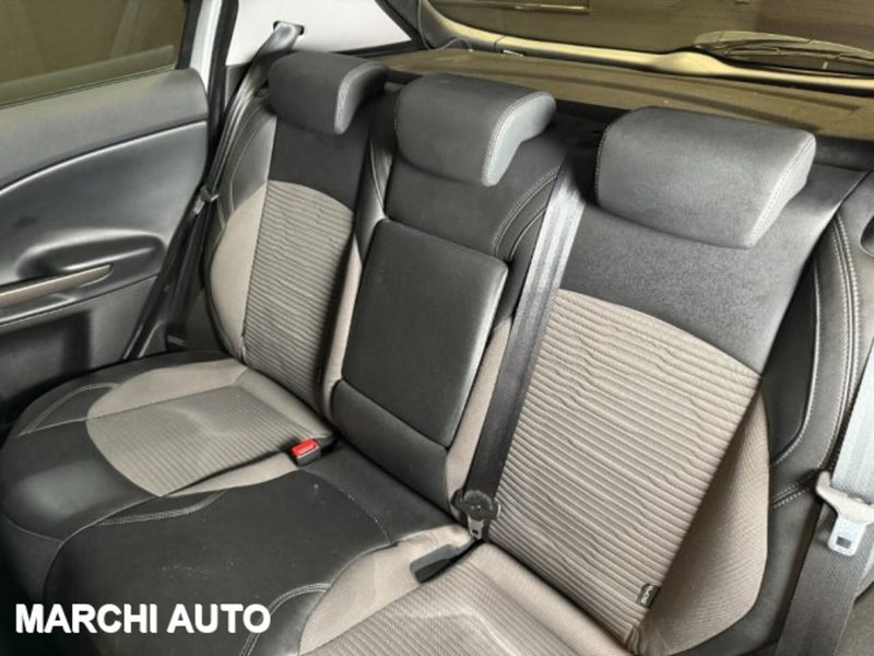 Alfa Romeo Giulietta usata a Perugia (12)