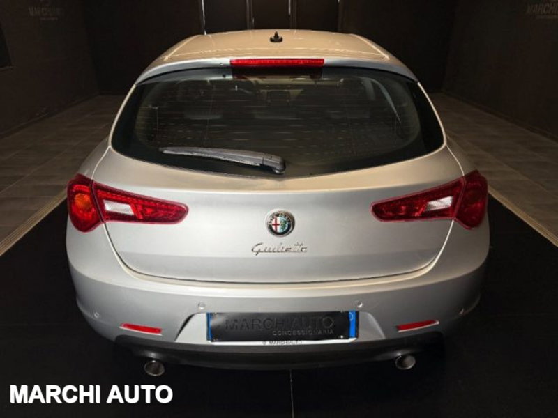 Alfa Romeo Giulietta usata a Perugia (6)
