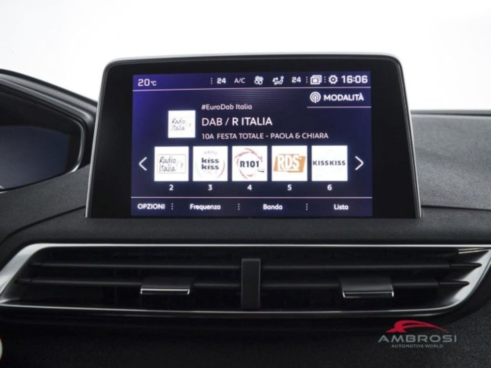 Peugeot 3008 usata a Perugia (14)
