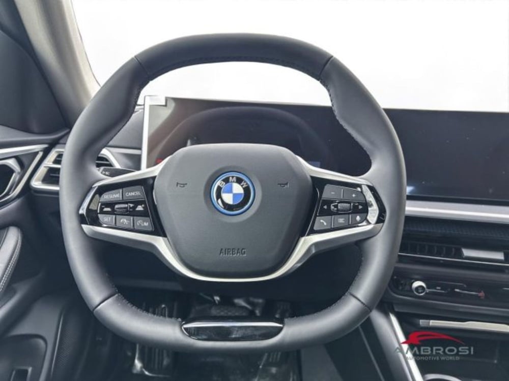BMW i4 nuova a Perugia (14)