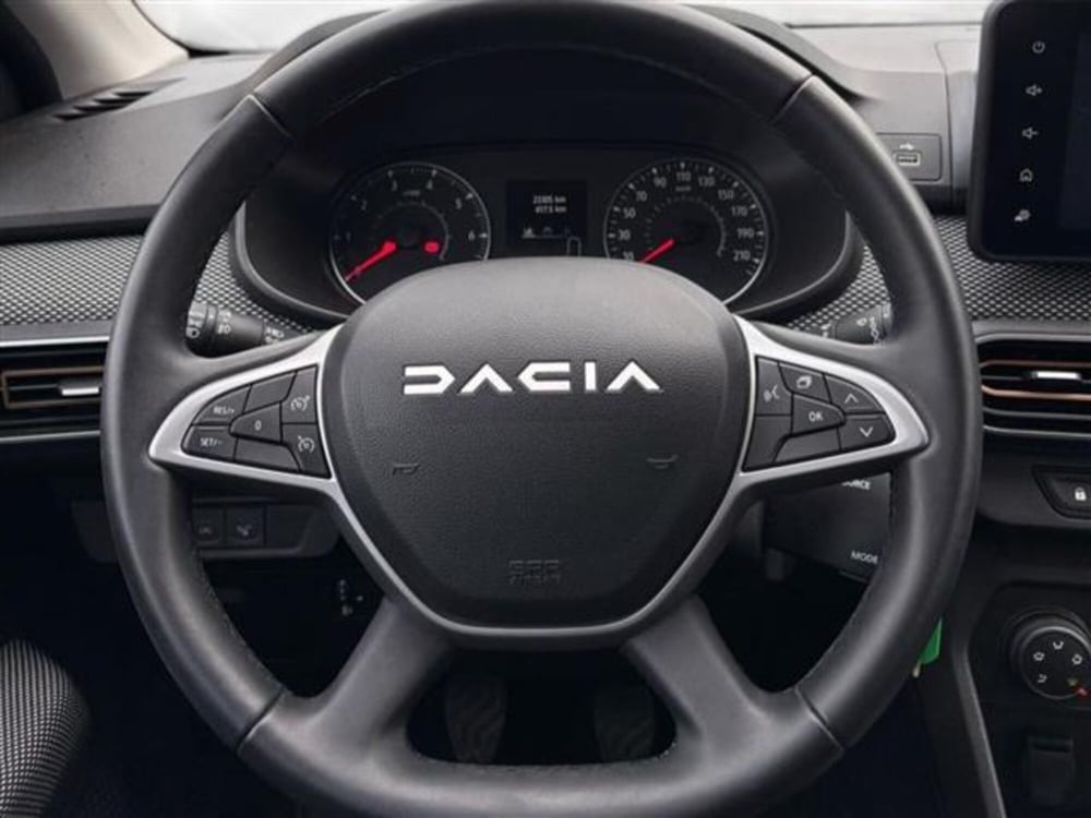 Dacia Sandero Stepway usata a Livorno (11)