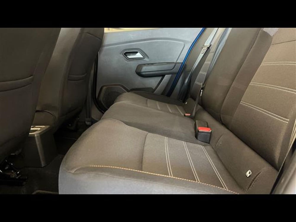 Dacia Sandero usata a Firenze (13)