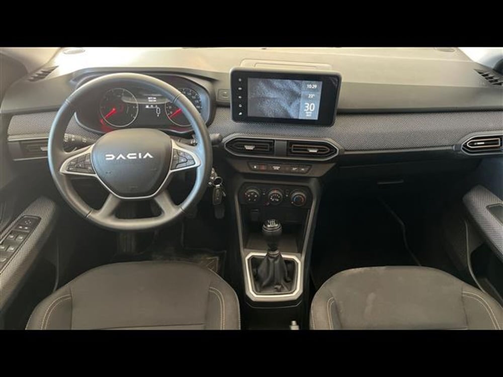 Dacia Sandero usata a Firenze (7)