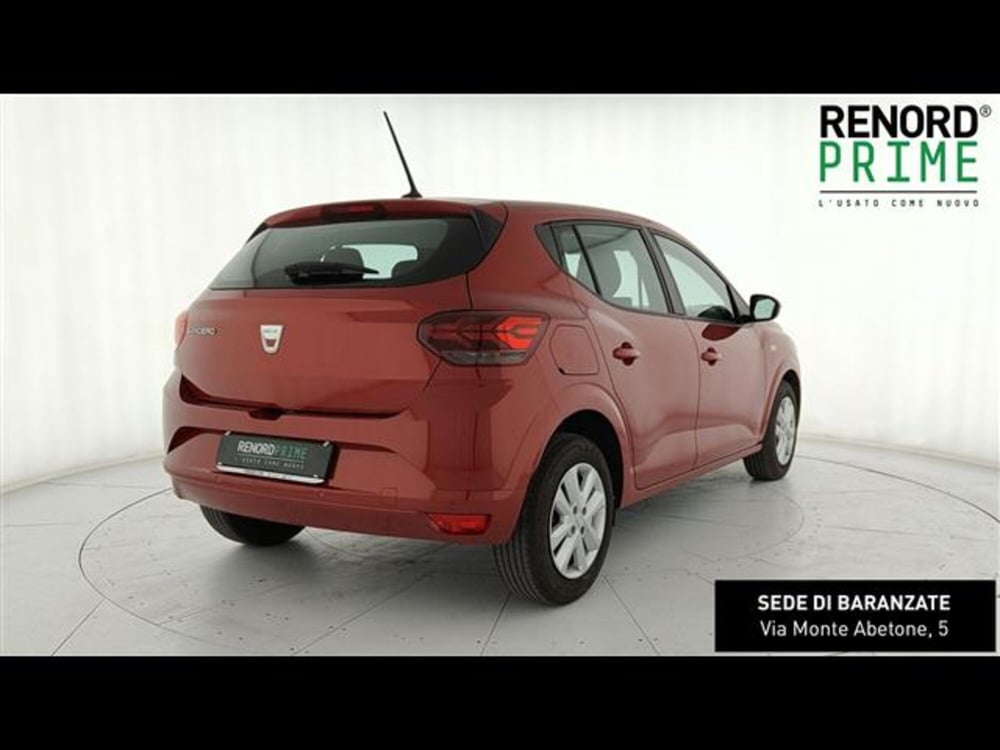 Dacia Sandero usata a Milano (5)