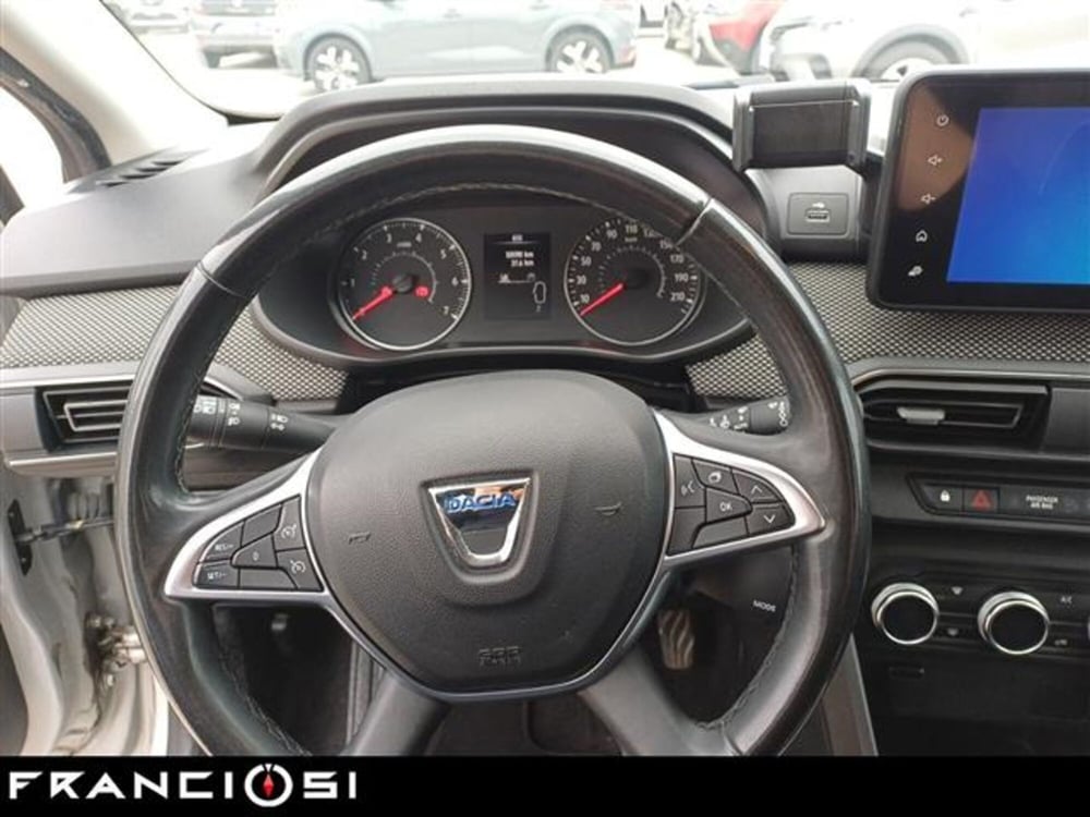 Dacia Jogger usata a Modena (7)