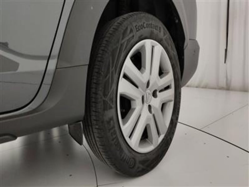 Dacia Jogger usata a Bari (12)