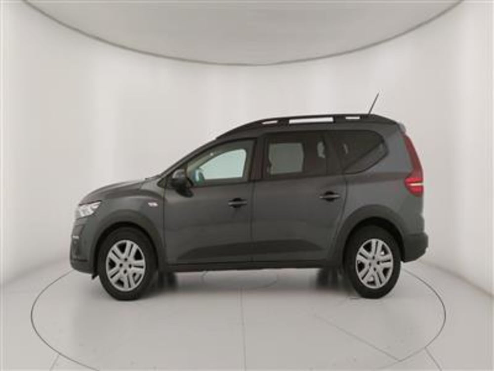 Dacia Jogger usata a Bari (3)