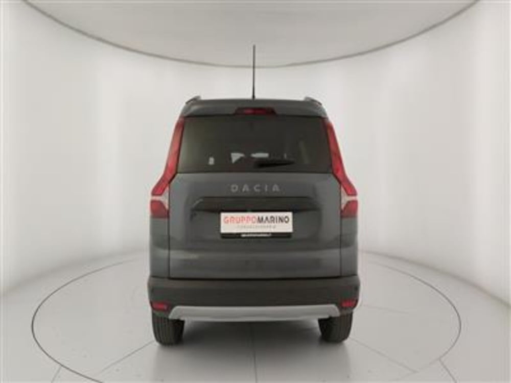 Dacia Jogger usata a Bari (6)