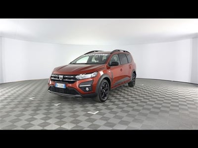 Dacia Jogger 1.0 tce Extreme UP 110cv 7p.ti del 2022 usata a Piacenza