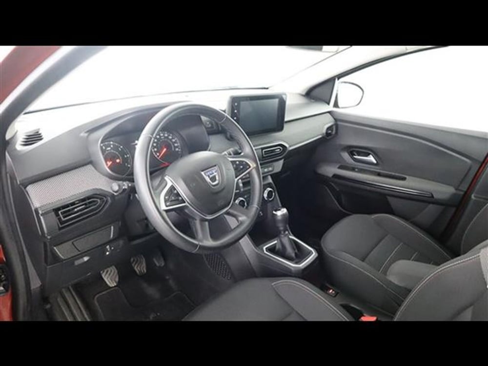 Dacia Jogger usata a Piacenza (13)