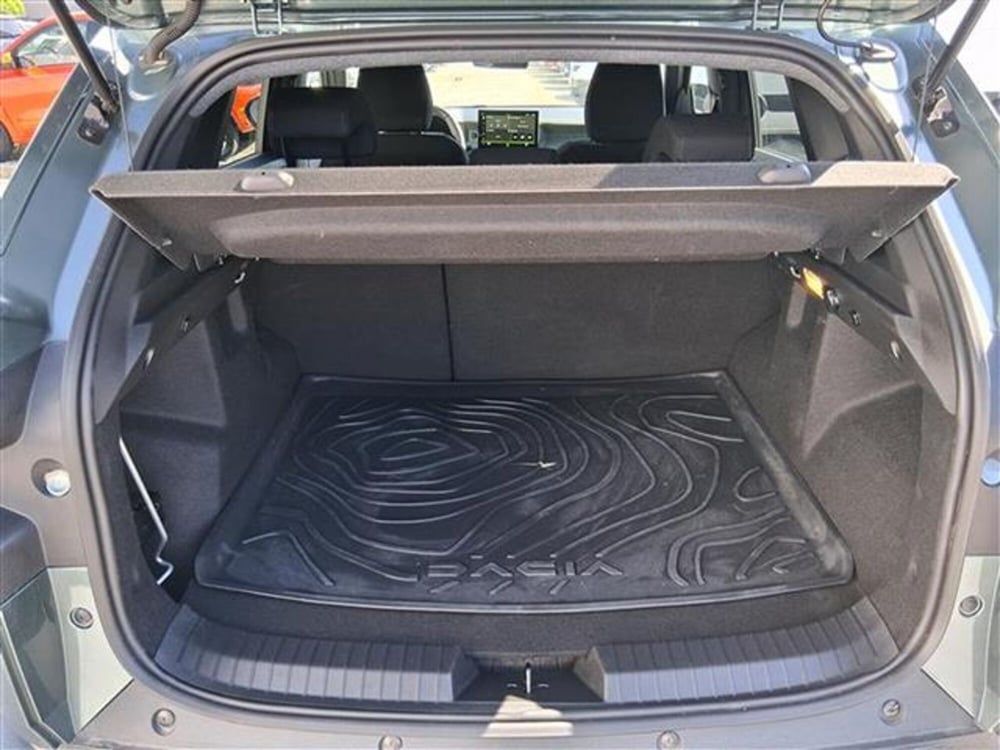 Dacia Duster usata a Firenze (15)
