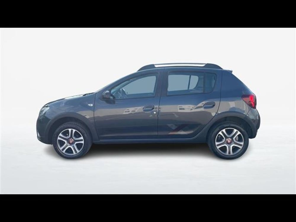 Dacia Sandero usata a Catania (3)