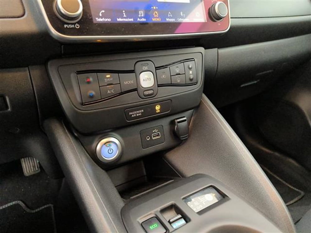 Nissan Leaf usata a Milano (12)