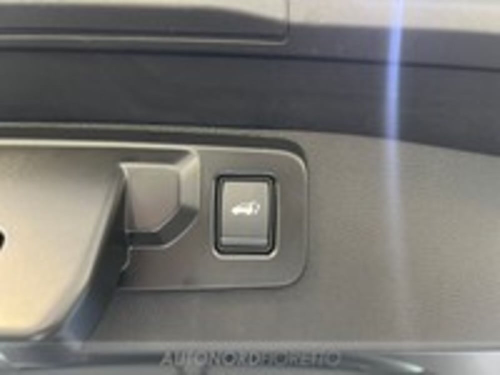 Renault Symbioz nuova a Pordenone (11)