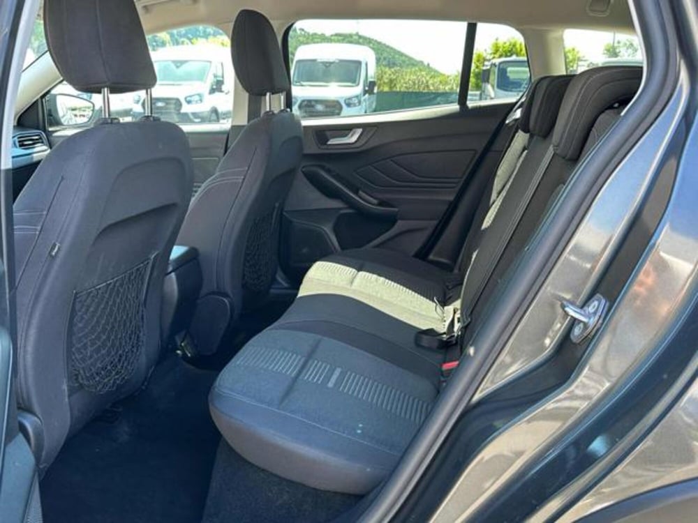 Ford Focus usata a Lucca (8)