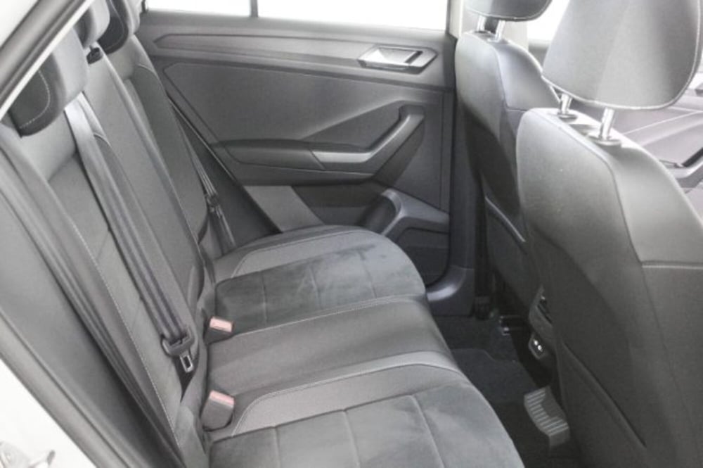 Volkswagen T-Roc usata a Novara (10)
