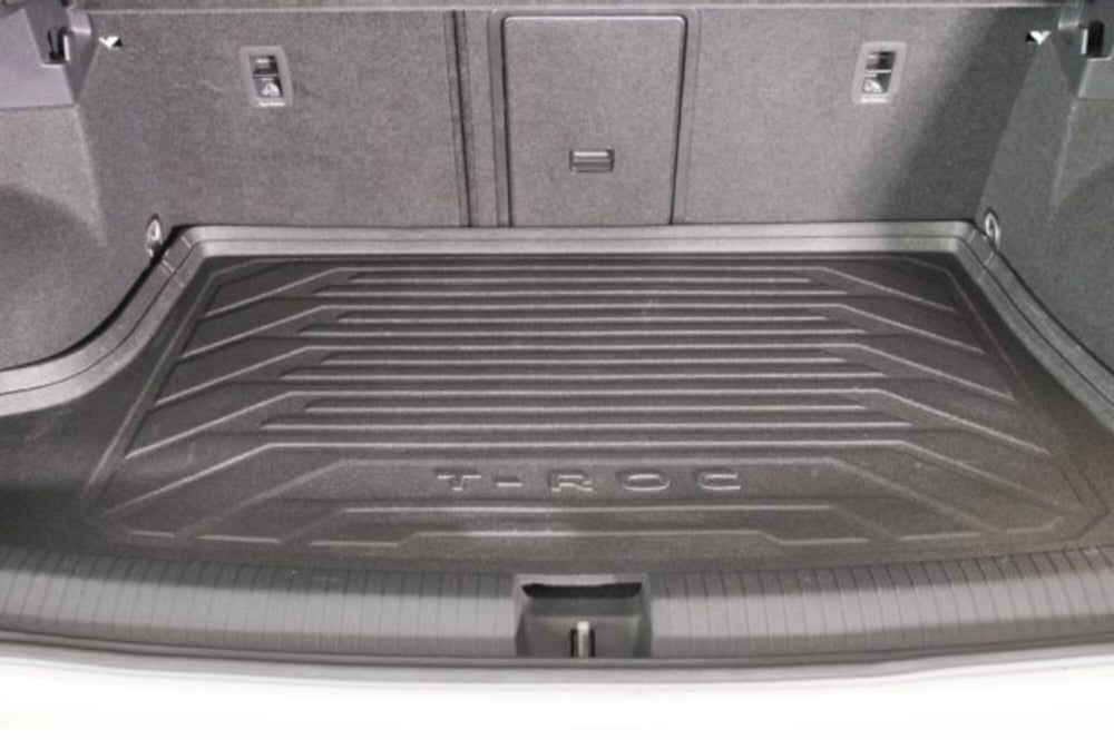 Volkswagen T-Roc usata a Novara (11)