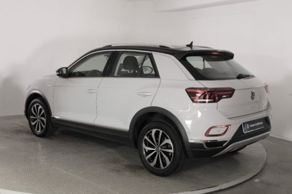 Volkswagen T-Roc usata a Novara (4)