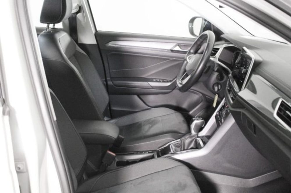 Volkswagen T-Roc usata a Novara (8)