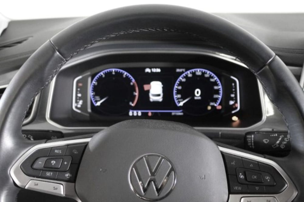 Volkswagen T-Roc usata a Novara (7)