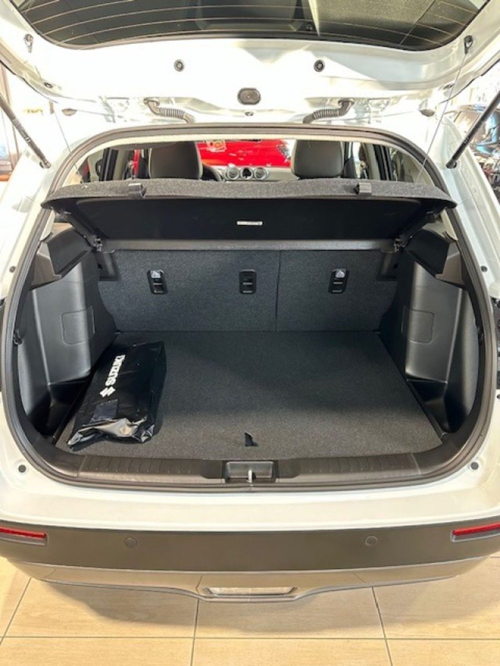 Suzuki Vitara nuova a Novara (12)