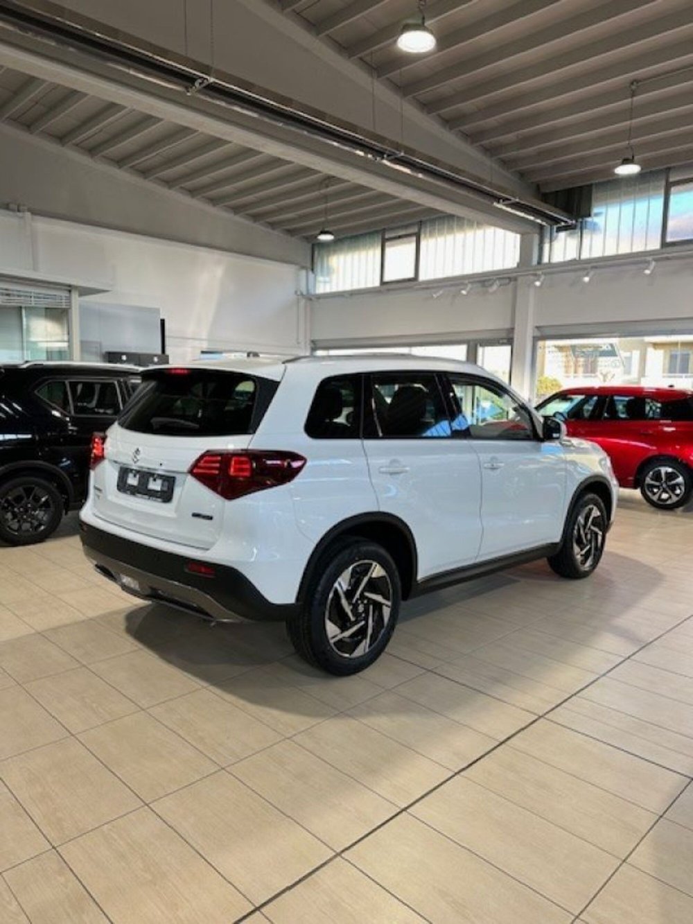Suzuki Vitara nuova a Novara (14)