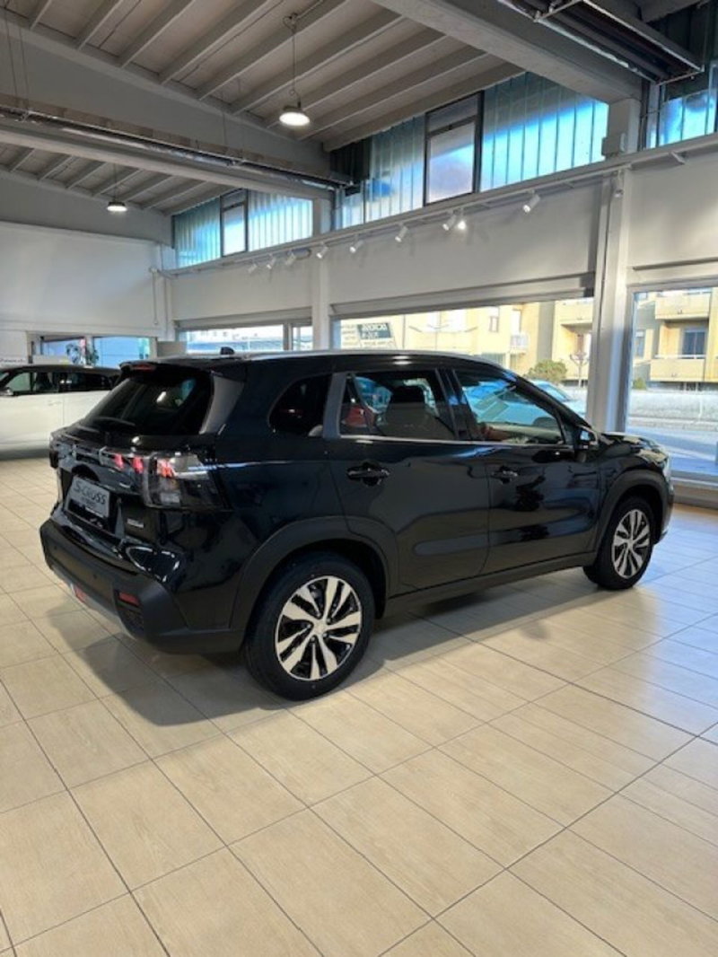 Suzuki S-Cross nuova a Novara (14)