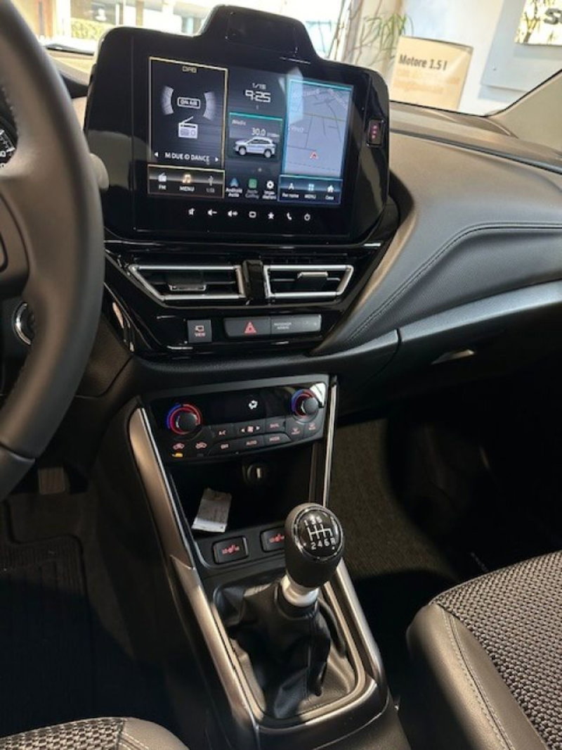 Suzuki S-Cross nuova a Novara (6)