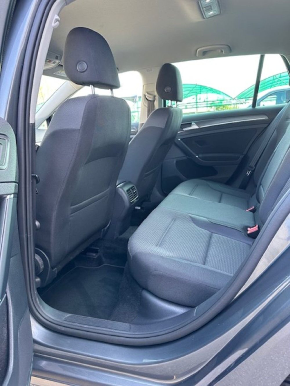 Volkswagen e-Golf usata a Novara (10)