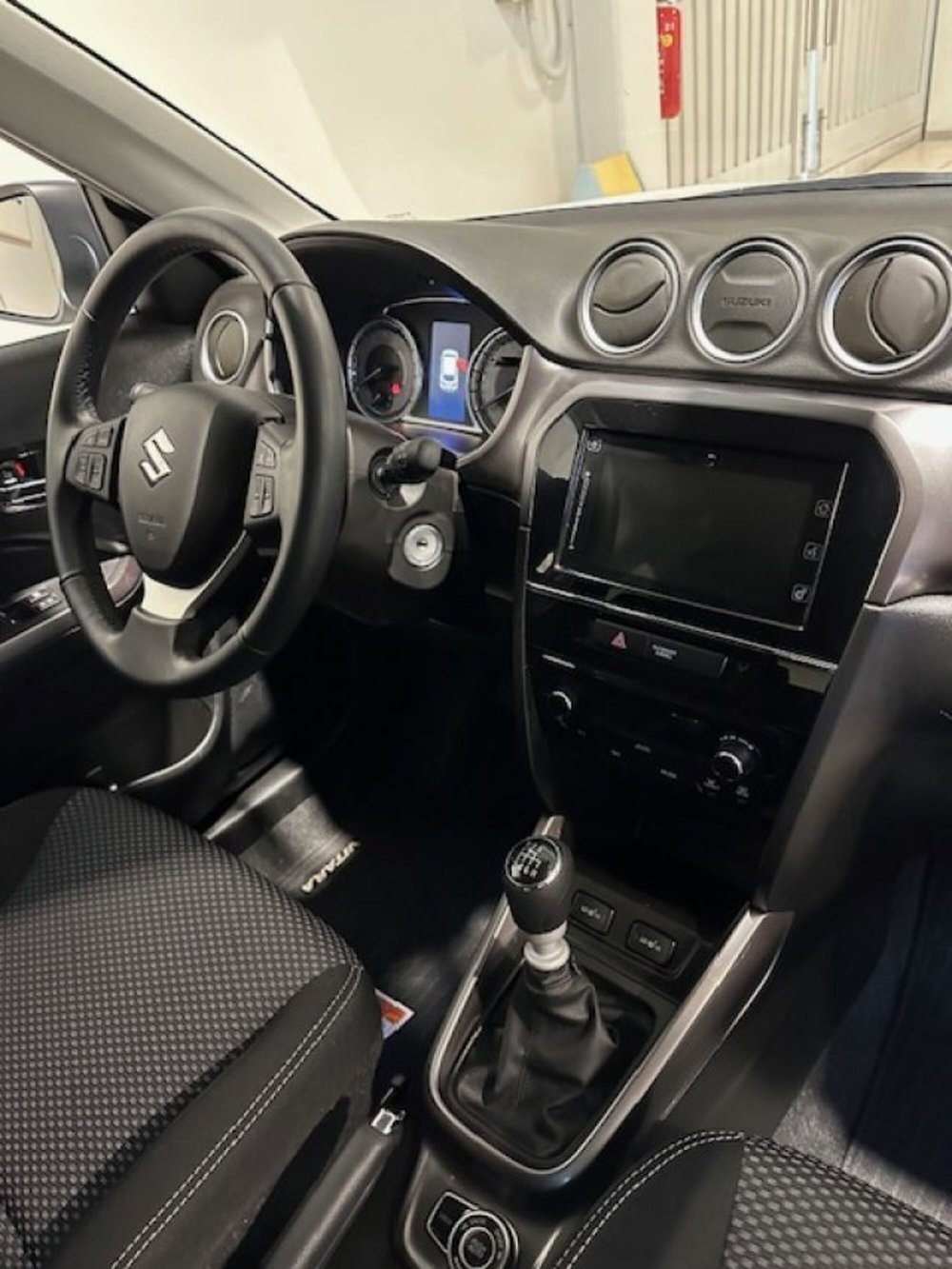 Suzuki Vitara usata a Novara (11)