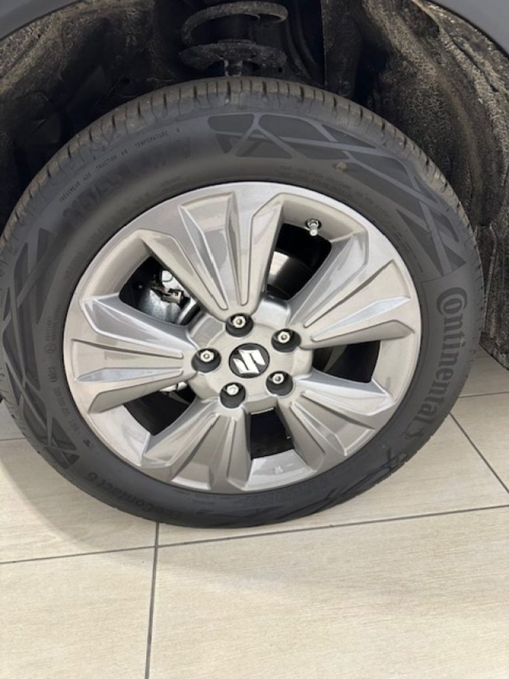 Suzuki Vitara usata a Novara (15)