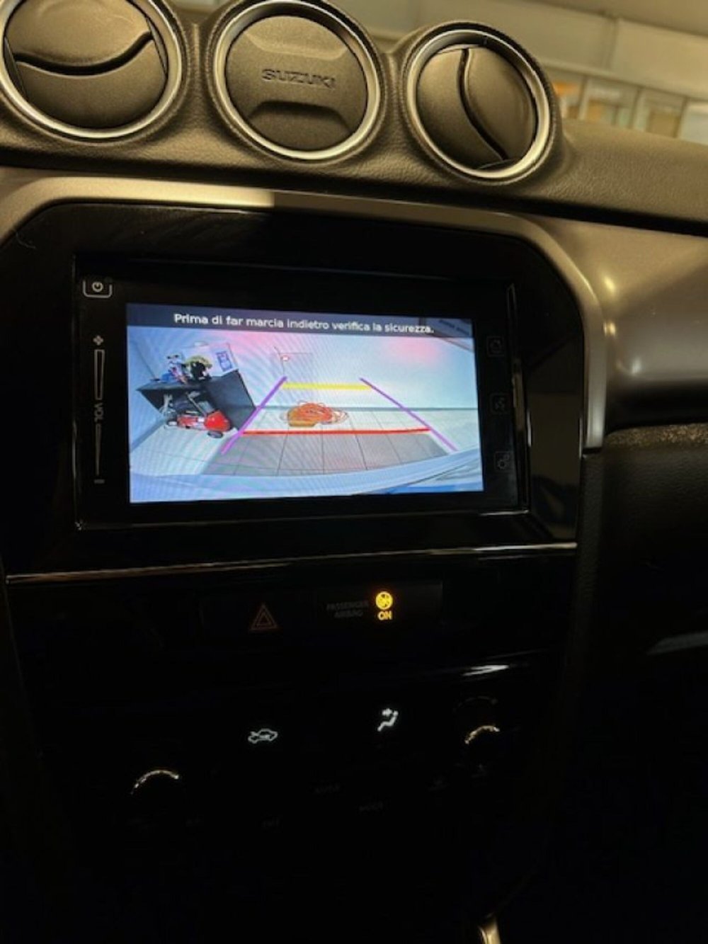 Suzuki Vitara usata a Novara (8)