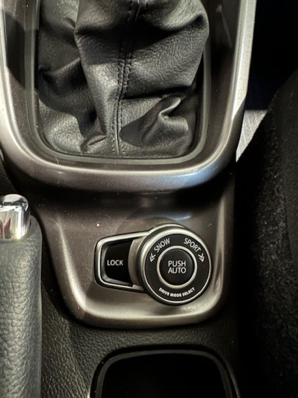 Suzuki Vitara usata a Novara (9)