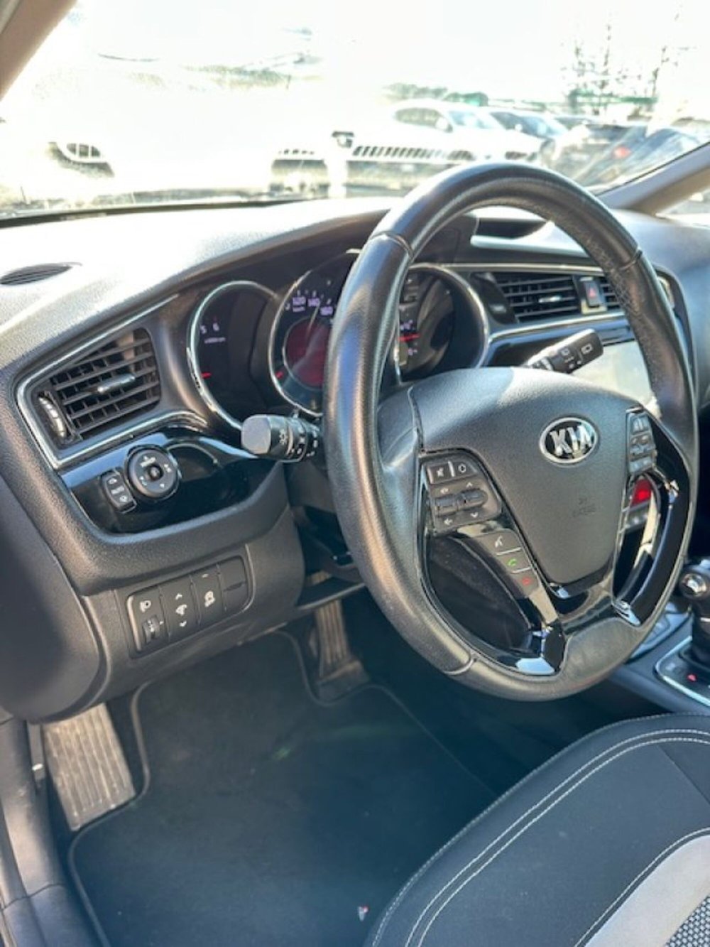 Kia cee'd usata a Novara (5)