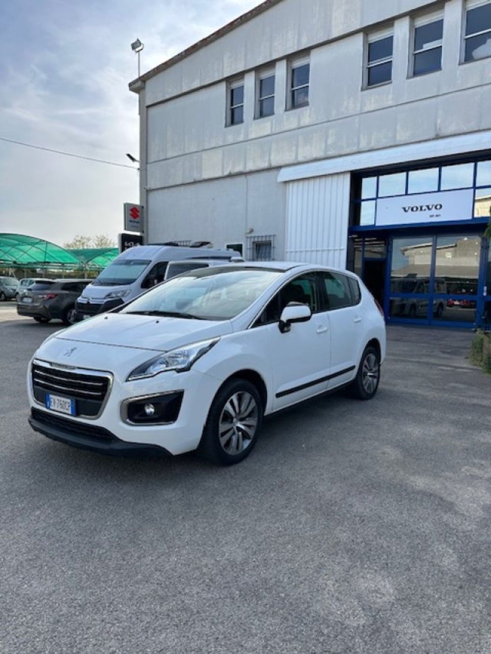 Peugeot 3008 usata a Novara (2)
