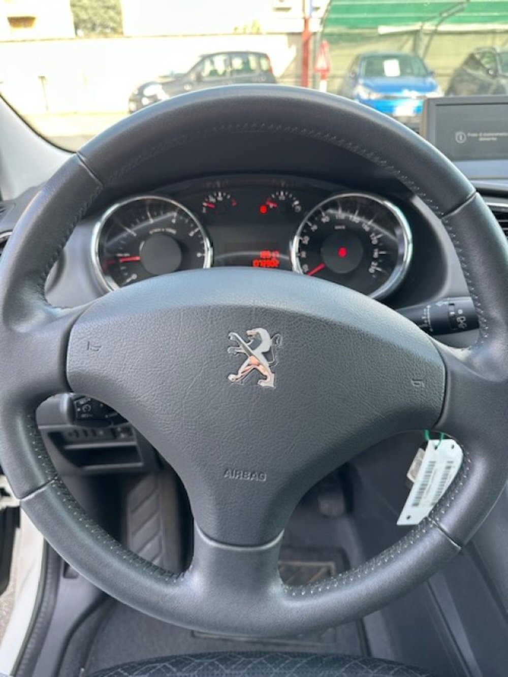 Peugeot 3008 usata a Novara (4)