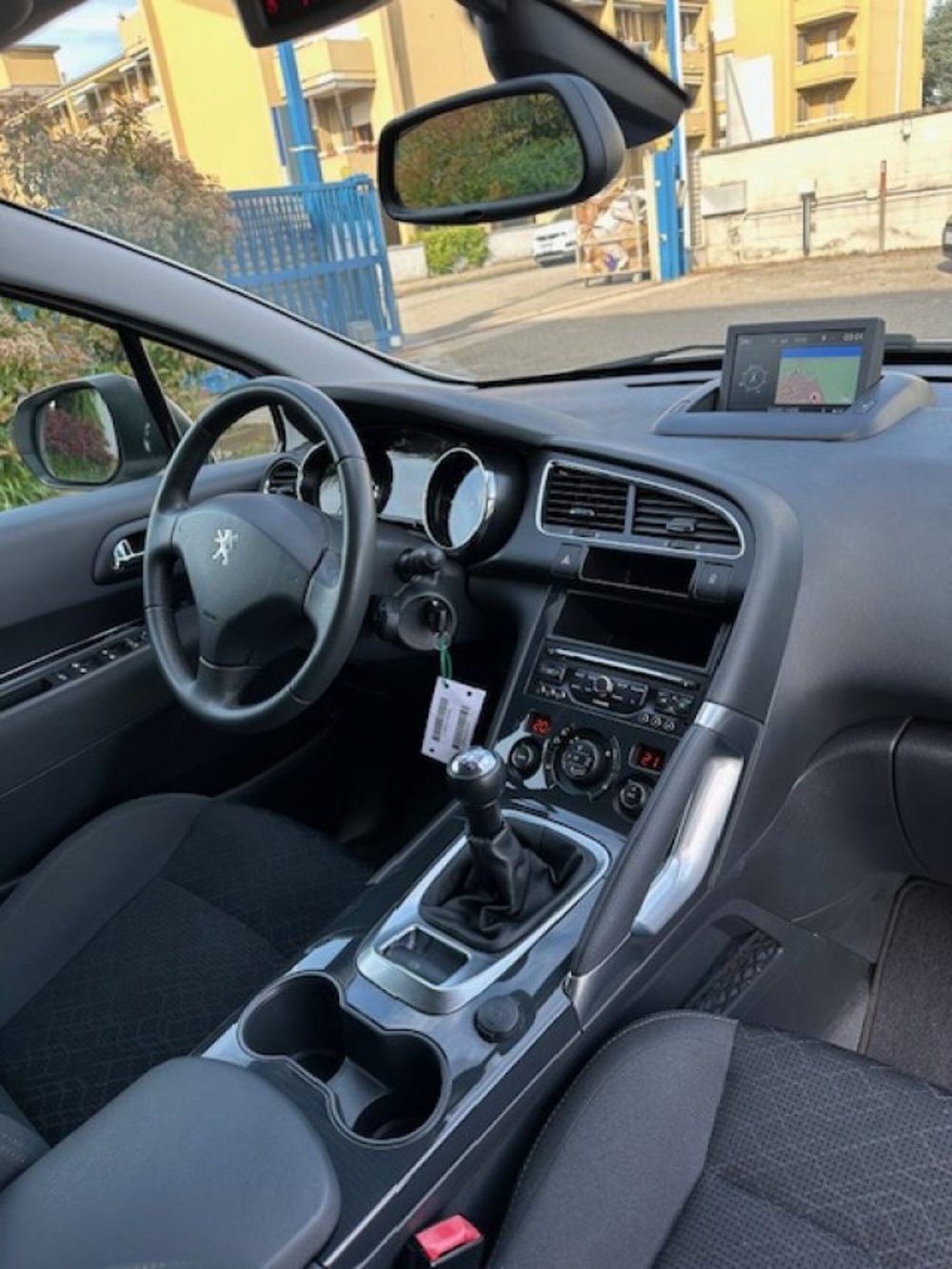 Peugeot 3008 usata a Novara (7)