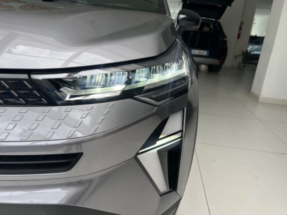 Renault Captur nuova a Napoli (10)