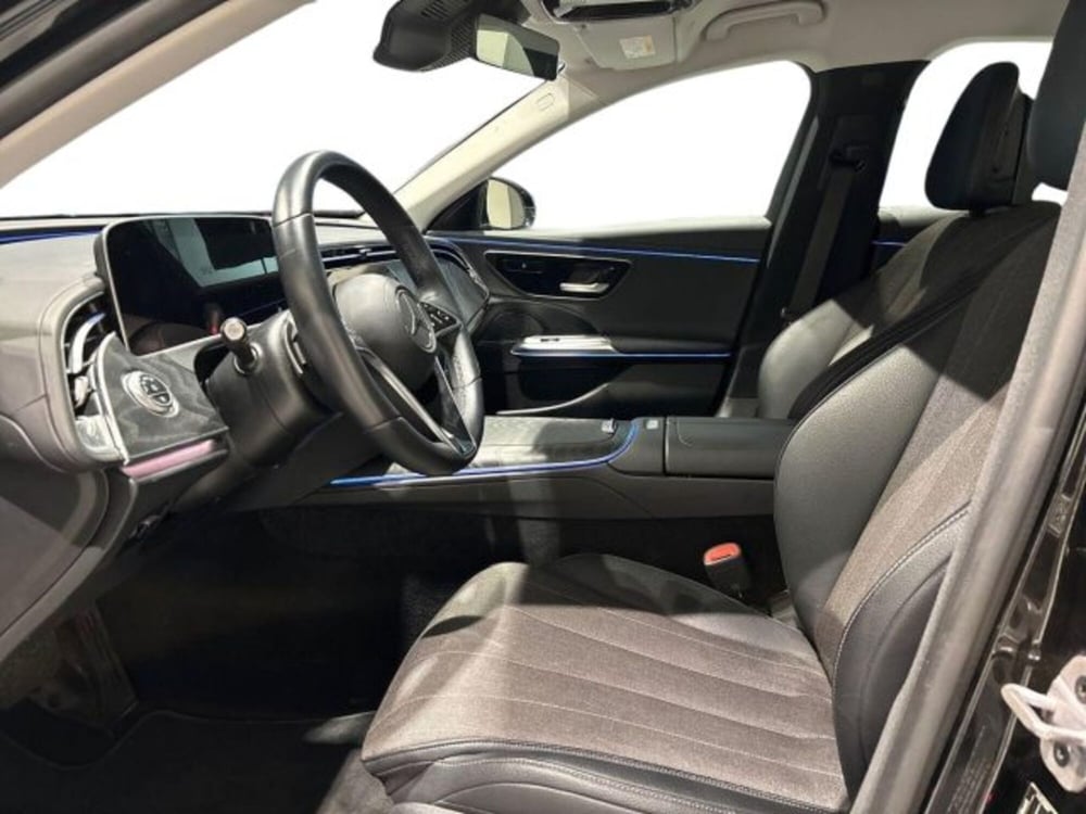 Mercedes-Benz Classe E nuova a Bologna (10)