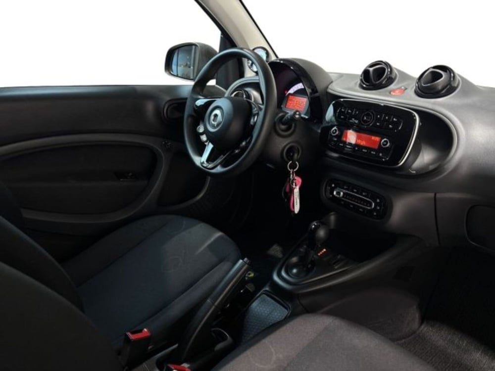 smart Fortwo usata a Bologna (15)