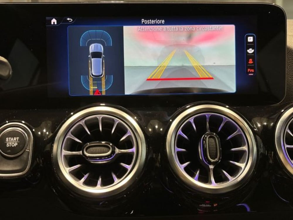 Mercedes-Benz EQA usata a Bologna (14)