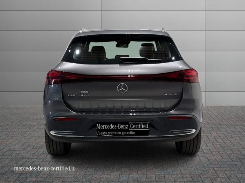 Mercedes-Benz EQA usata a Bologna (4)