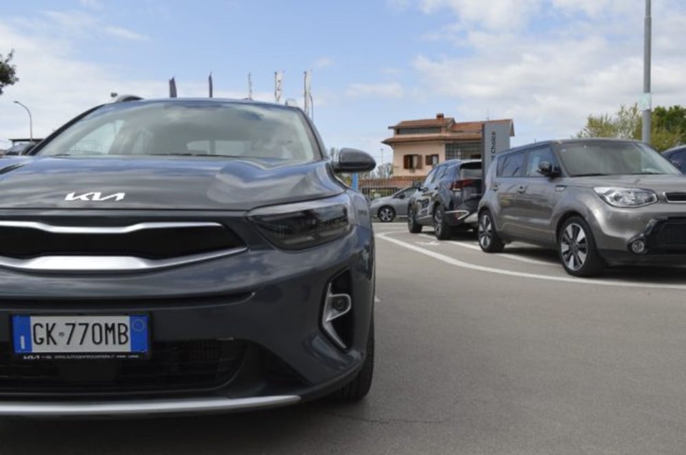 Kia Stonic usata a Latina (11)