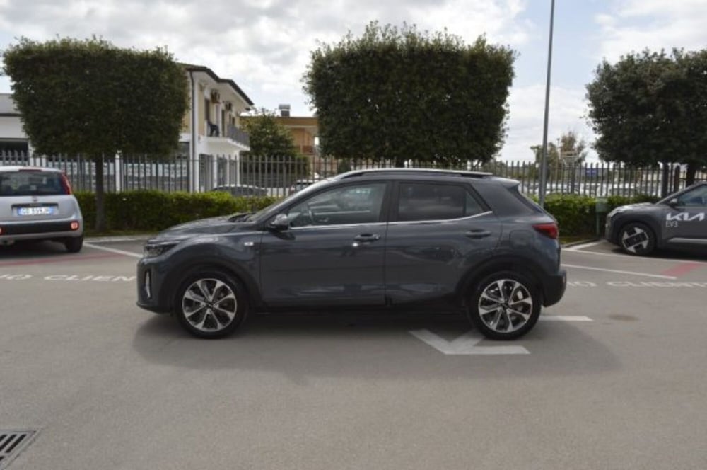 Kia Stonic usata a Latina (4)