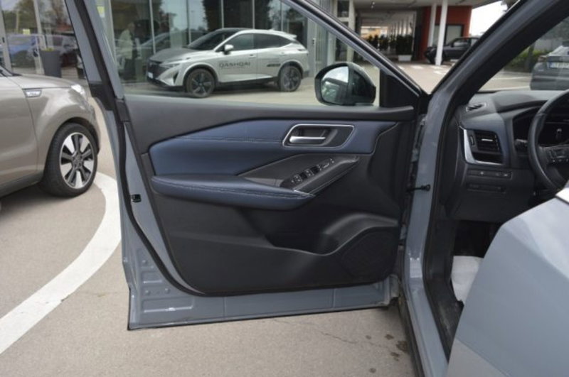 Nissan Qashqai usata a Latina (11)