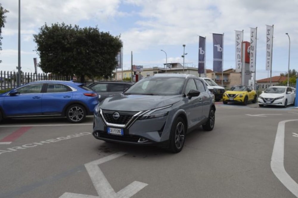 Nissan Qashqai usata a Latina (3)