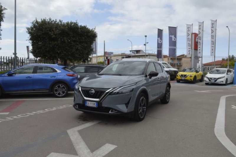 Nissan Qashqai usata a Latina (3)